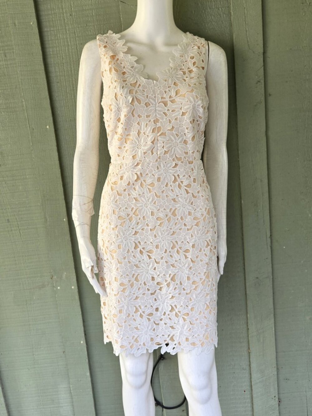 NWT Ann Taylor LOFT White Beige Floral Lace Dress 2